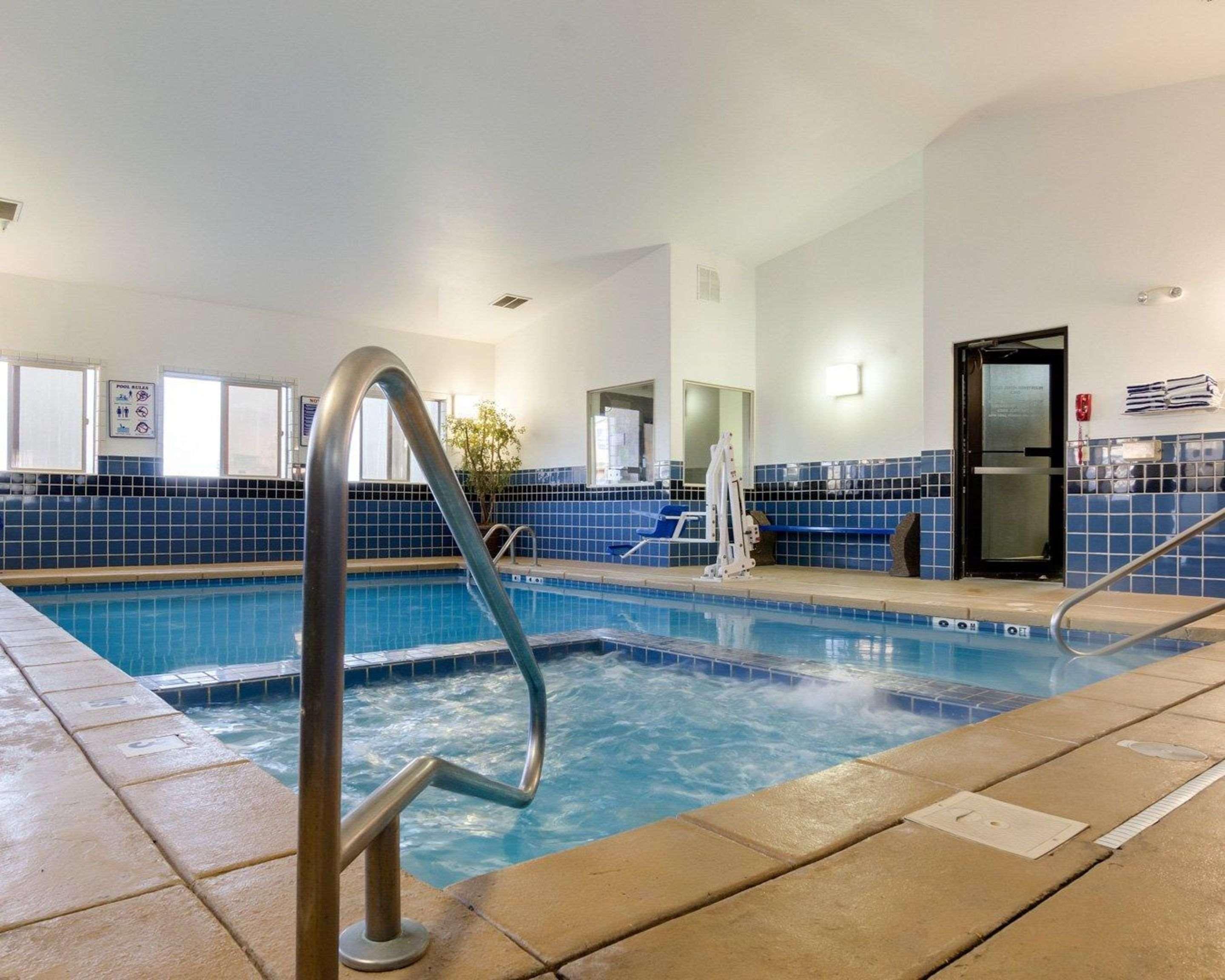 Comfort Inn Garden City Eksteriør billede