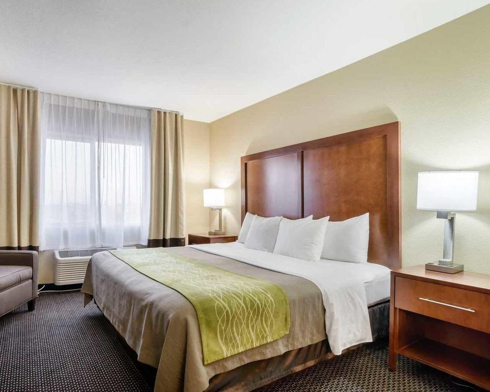 Comfort Inn Garden City Eksteriør billede