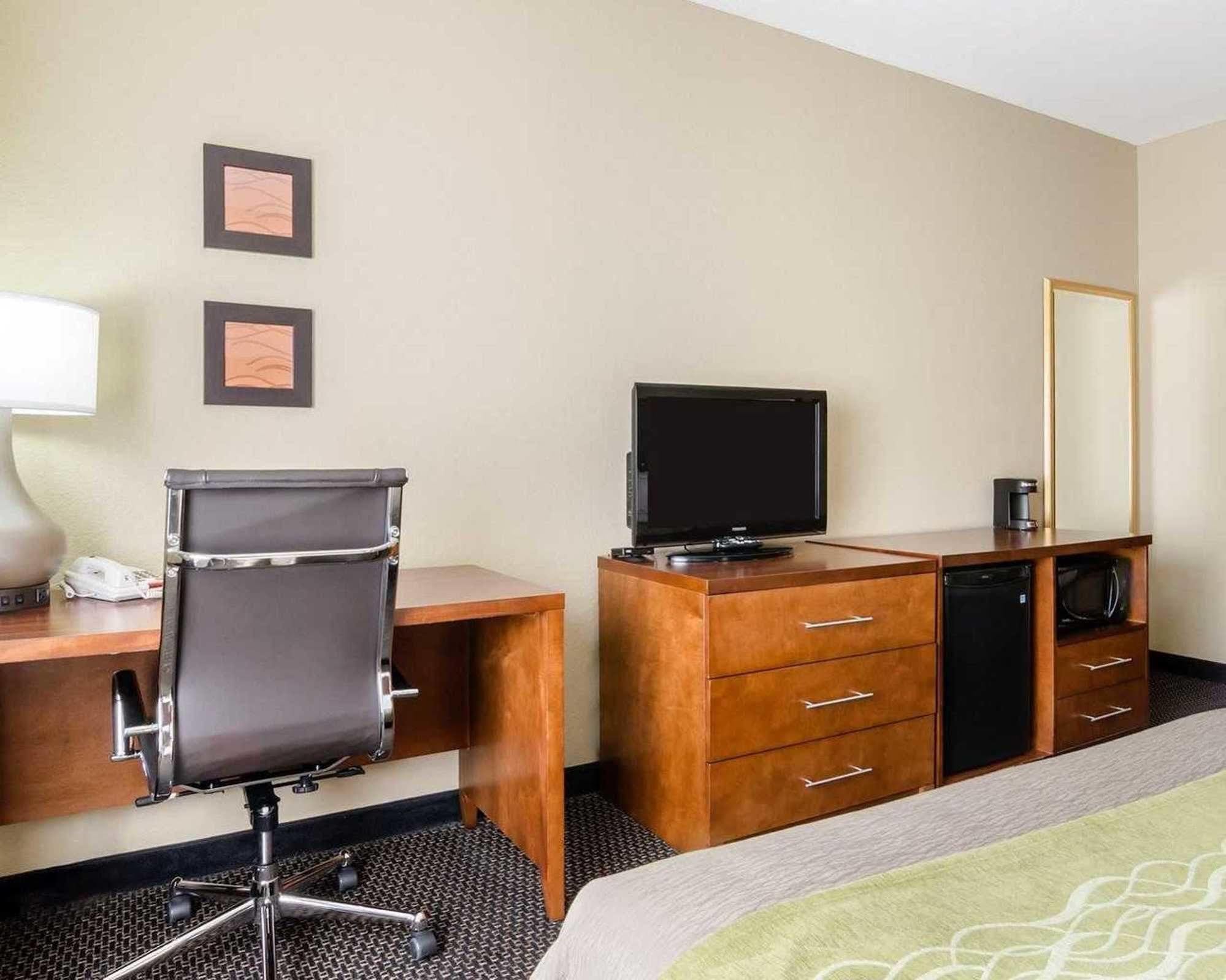 Comfort Inn Garden City Eksteriør billede